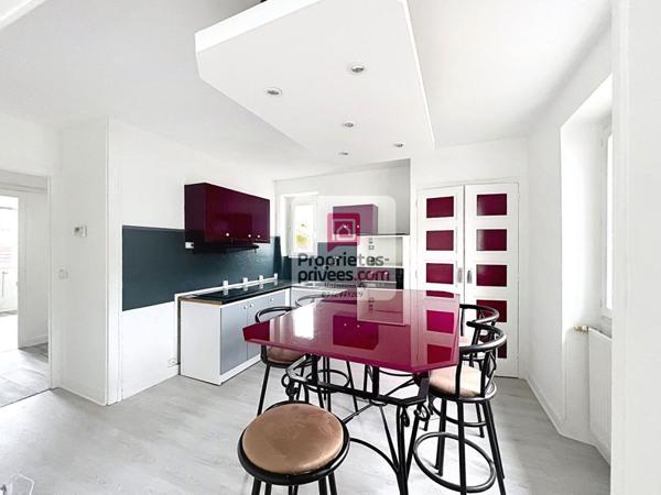 Maison 3 appartements Ugine 13 pièces  200 m2