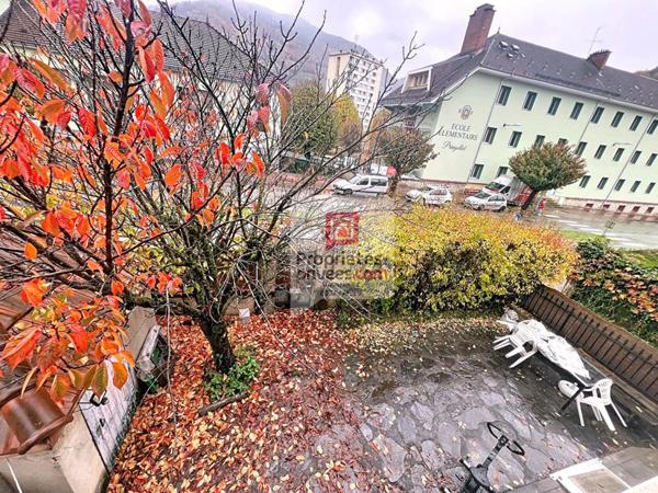 Maison 3 appartements Ugine 13 pièces  200 m2