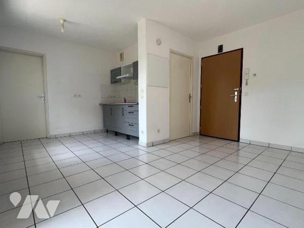 À vendre Carbon-Blanc ?EXCLUSIVITE - T2 avec jardin et parking ? 

Dans la résidence Les Jard...