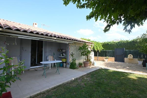 Maison de plain-pied L Isle Sur La Sorgue 4 pièce(s) 95 m2