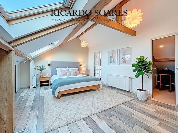 FLEURINES 60700 - MAISON DE VILLE 207m2 / 3 CHAMBRES + 2 STUDIOS / TERRASSE / TERRAIN 534m2 / SOUS-SOL TOTAL