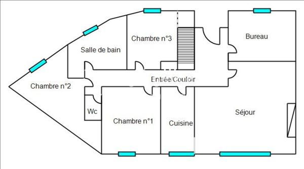 Maison à BRESSUIRE, 79300 - 8 pièces 126m²