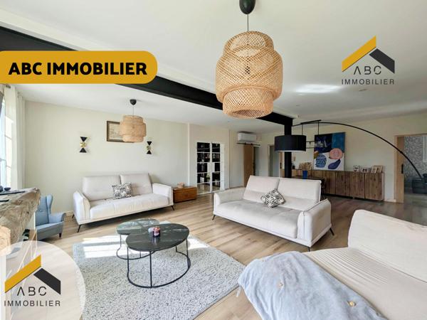 Uchaux (84100) MAISON DE 190 M2 - 3 CHAMBRES - PISCINE - TERRAIN DE 2060 M2 SUR UCHAUX