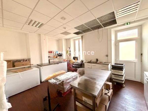 Fonds De Commerce à CERISIERS, 89320 - 100m²