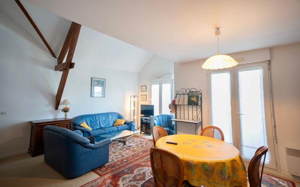 Appartement à vendre    3 pièces • 81 m2 Vaujours