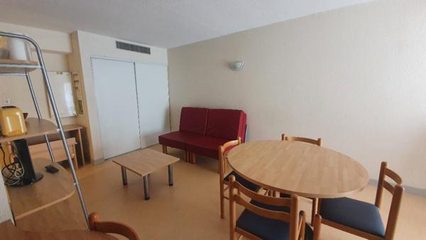 Appartement 2 pièces à vendre Rochefort - 17300 / Réf: 3320