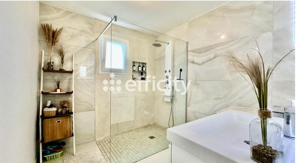 Maison 5 pièces - 120 m² Exclusivité efficity