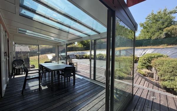 Vente Villa 127m² hab - pisine - terrain 819 m² Le pont-de-beauvoisin