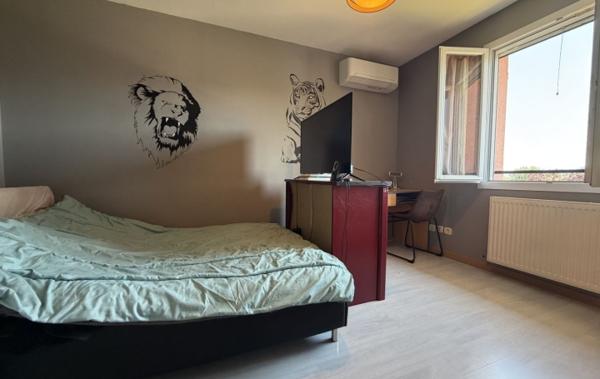 Vente Villa 127m² hab - pisine - terrain 819 m² Le pont-de-beauvoisin