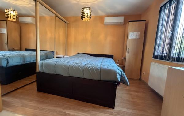 Vente Villa 127m² hab - pisine - terrain 819 m² Le pont-de-beauvoisin