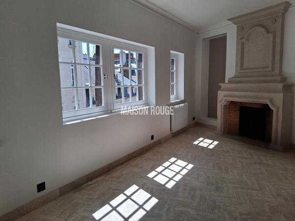 Appartement à vendre à Rennes, 2/3 pièces,très bon état, centre historique; ascenseur; 3è étage.