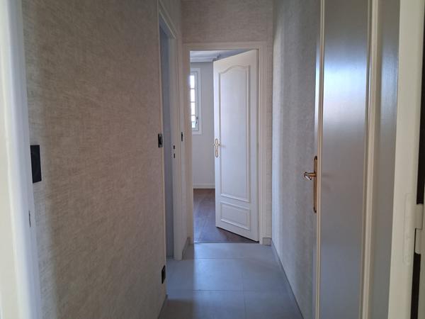Appartement à vendre à Rennes, 2/3 pièces,très bon état, centre historique; ascenseur; 3è étage.