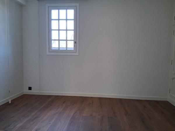 Appartement à vendre à Rennes, 2/3 pièces,très bon état, centre historique; ascenseur; 3è étage.