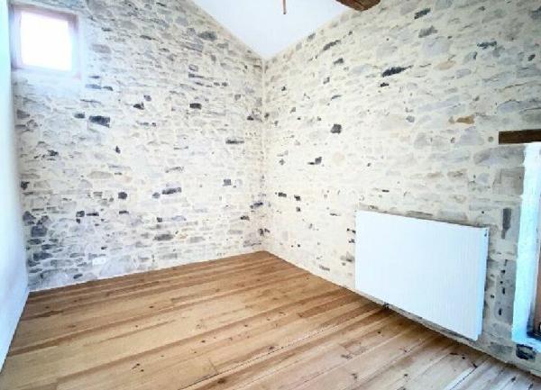 Maison à louer    3 pièces •  Port-de-Lanne