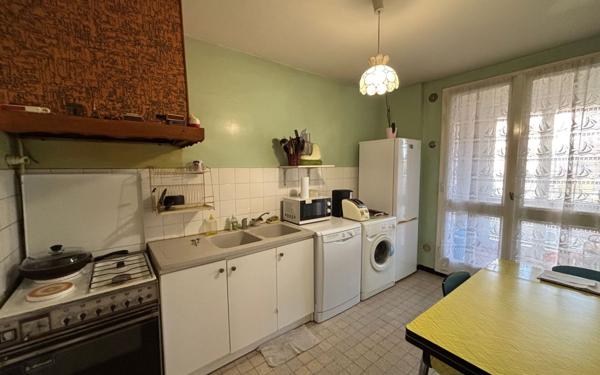 Appartement à vendre    3 pièces • 77,90 m2 Romans-sur-Isère