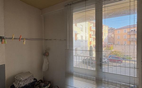 Appartement à vendre    3 pièces • 77,90 m2 Romans-sur-Isère