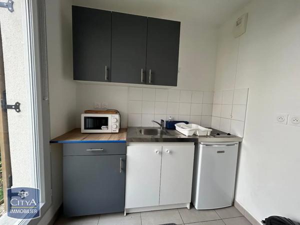Appartement à louer 1 pièce 32.72m² Antony (92160)