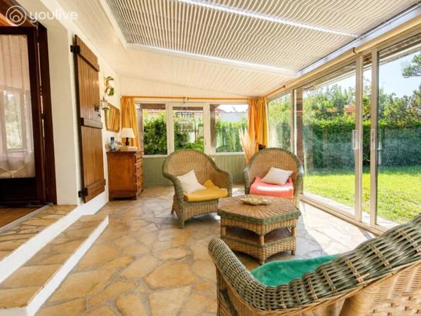 L’ÉPINE – MAISON AU CALME AVEC 720 M² DE TERRAIN À QUELQUES MINUTES DES PLAGES