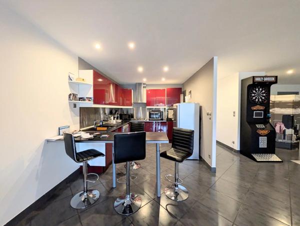 Vente Maison 5 pièces 205 m2 à Neufchâteau