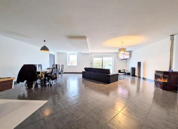 Vente Maison 5 pièces 205 m2 à Neufchâteau