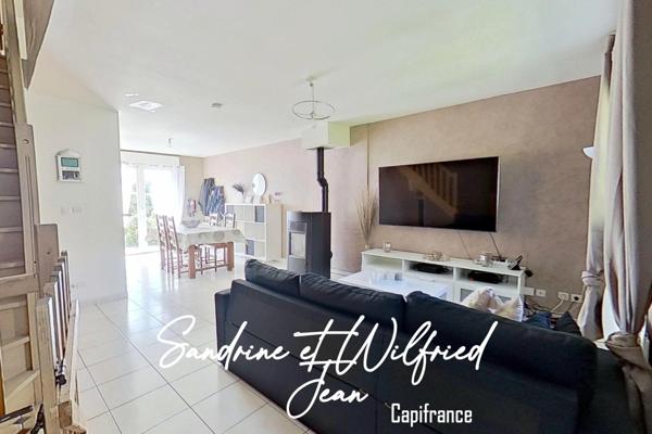 LES ANDELYS (27) - Maison familiale spacieuse avec 6 chambres, jardin en paliers et vue imprenable sur la vallée