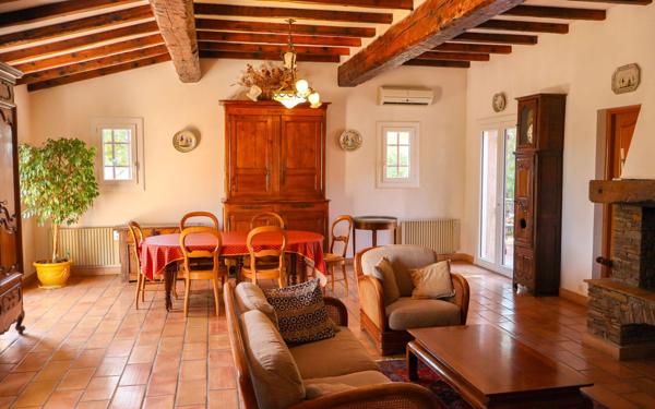 Maison à vendre    5 pièces • 140 m2 La Seyne-sur-Mer