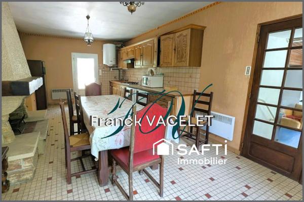 Charmante maison en pierre avec jardin, garage et fort potentiel