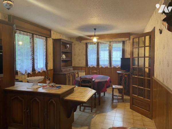 Maison dans le bourg  de BERNE