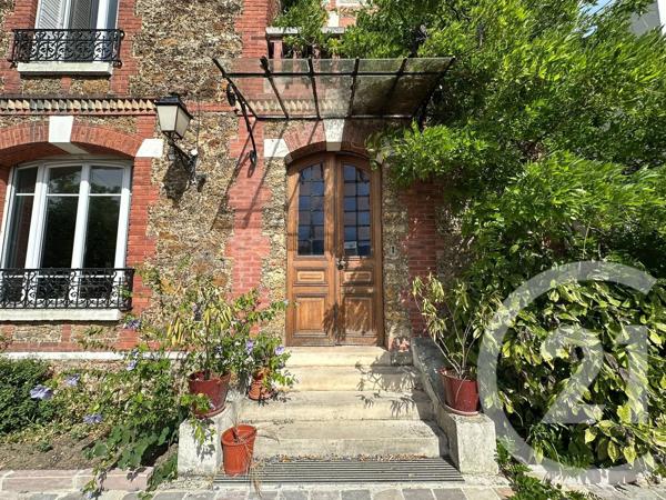Maison à vendre  8 pièces - 172,89 m 2   LA VARENNE ST HILAIRE  - 94