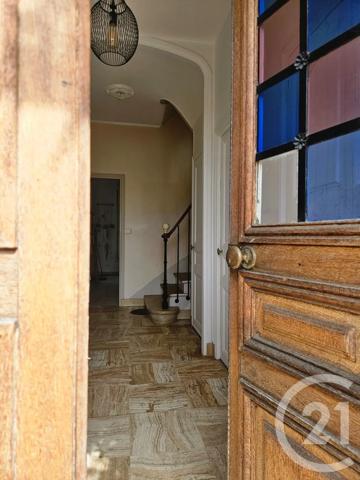 Maison à vendre  8 pièces - 172,89 m 2   LA VARENNE ST HILAIRE  - 94