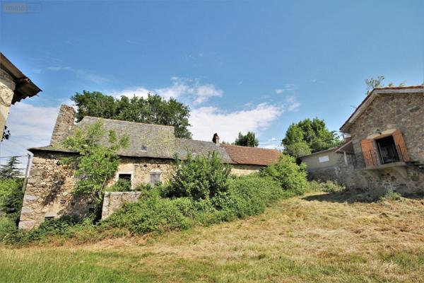 Corps de ferme à vendre à Villefranche-de-Rouergue dans l'Aveyron (12200), ref : 3129
