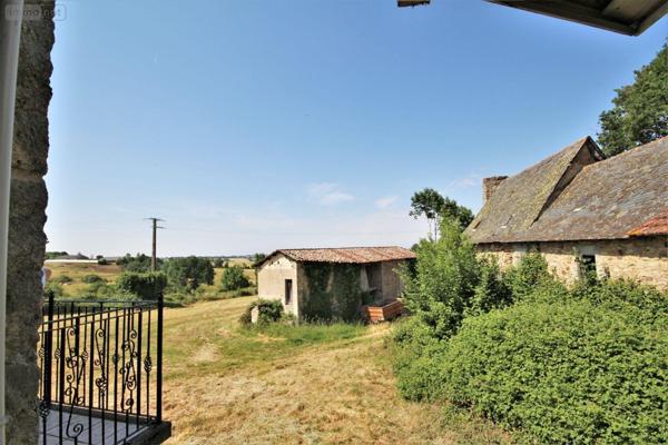 Corps de ferme à vendre à Villefranche-de-Rouergue dans l'Aveyron (12200), ref : 3129