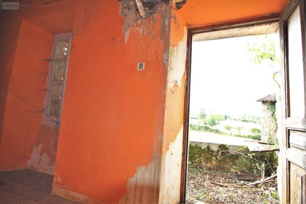 Corps de ferme à vendre à Villefranche-de-Rouergue dans l'Aveyron (12200), ref : 3129