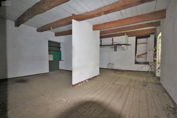 Corps de ferme à vendre à Villefranche-de-Rouergue dans l'Aveyron (12200), ref : 3129