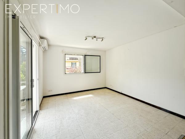 Montpellier (34000) Immeuble à vendre Montpellier Nord 4 studios, 4 T2