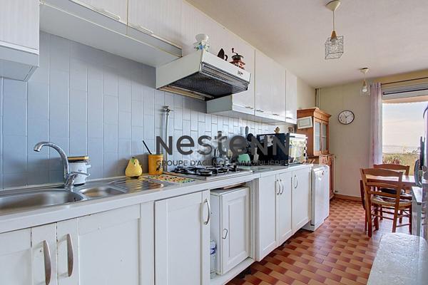 VIAGER OCCUPE AVEC RENTE : T3 77 m² avec loggia de 7m² + cave privative