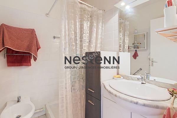 VIAGER OCCUPE AVEC RENTE : T3 77 m² avec loggia de 7m² + cave privative