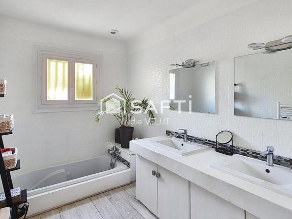 Maison 6 pièces 121 m²