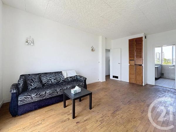 Appartement F4 à vendre  4 pièces - 64,11 m 2   GARGES LES GONESSE  - 95