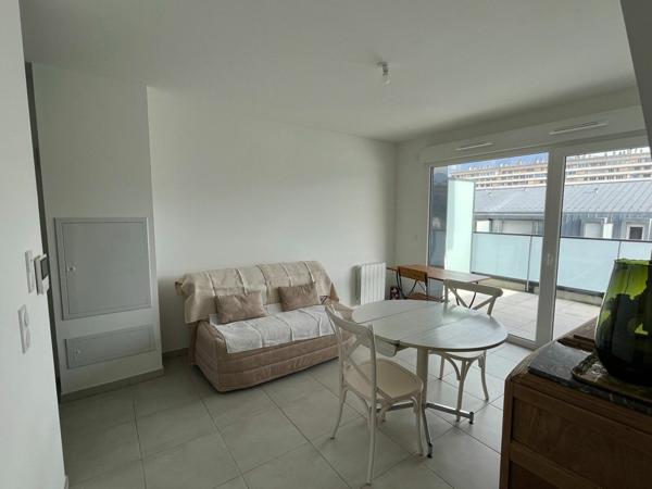 Appartement à louer    1 pièce • 32,35 m2 Chambéry