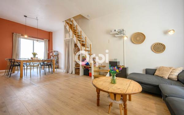 Maison à vendre    5 pièces • 102 m2 Armentières