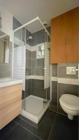 Appartement à louer 2 pièces MONTROUGE (92)