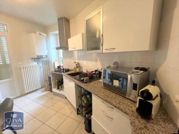 Appartement à louer 4 pièces 82.51m²