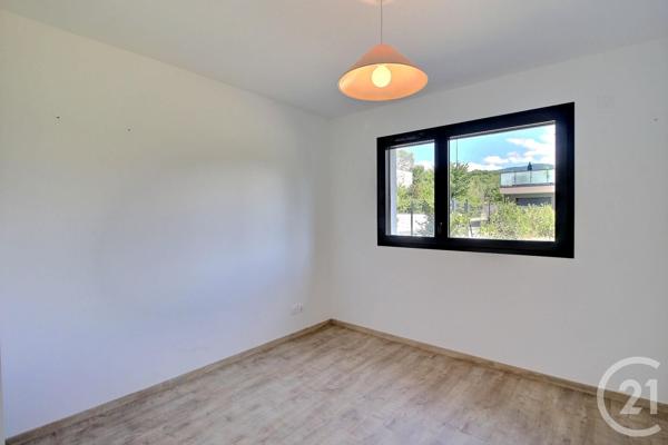 Appartement F4 à vendre  4 pièces - 79,89 m2 THONON LES BAINS - 74