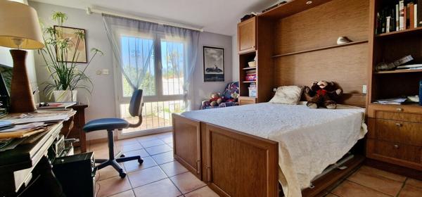 MAISON T5 D’EXCEPTION À MAUGUIO – VUE DÉGAGÉE & CADRE PAISIBLE 140 m² 499 000 €