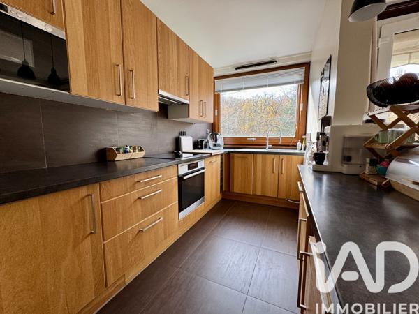 Appartement à vendre 4 pièces 87 m² La Celle-Saint-Cloud
