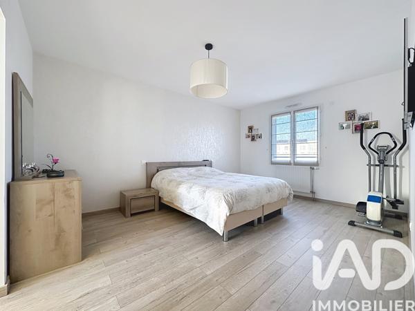 Maison à vendre 5 pièces 124 m² Ablis