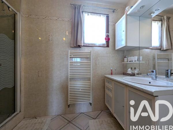 Maison à vendre 8 pièces 164 m² Le Meux