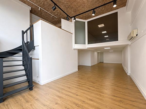 TOULOUSE - SAINT-GEORGES MURS COMMERCIAUX DE 165.72 m2 , Toulouse