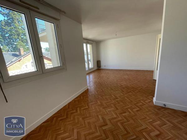 Appartement à louer 3 pièces 73.78m² Le Mans (72000)